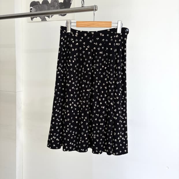 SAT NAM (Made in Japan) 스커트