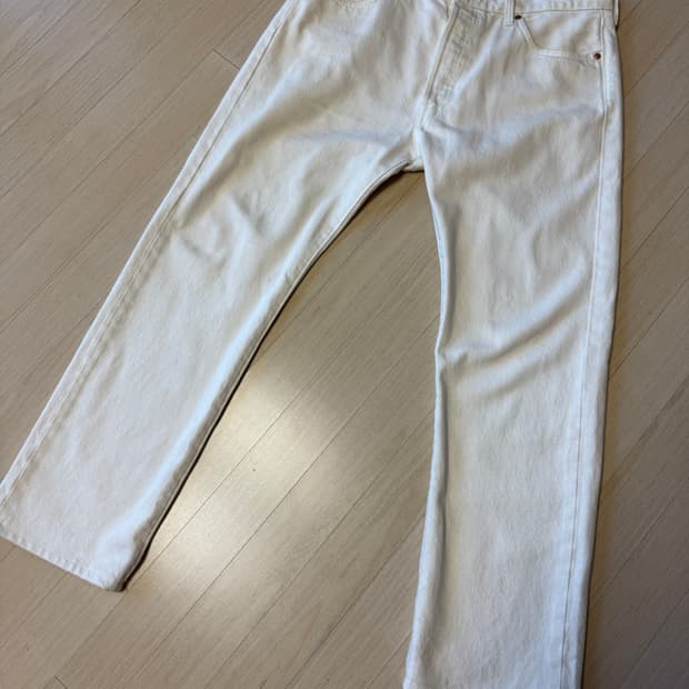 리바이스 501 화이트진 34사이즈