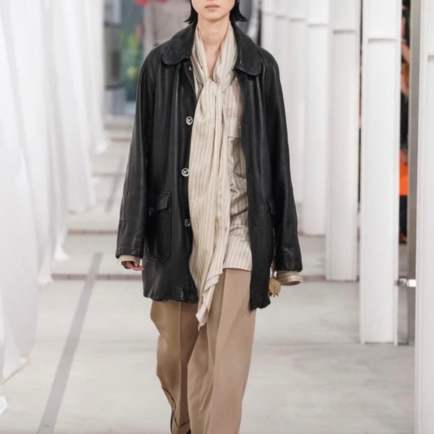 22aw bed j.w. Ford leather coat