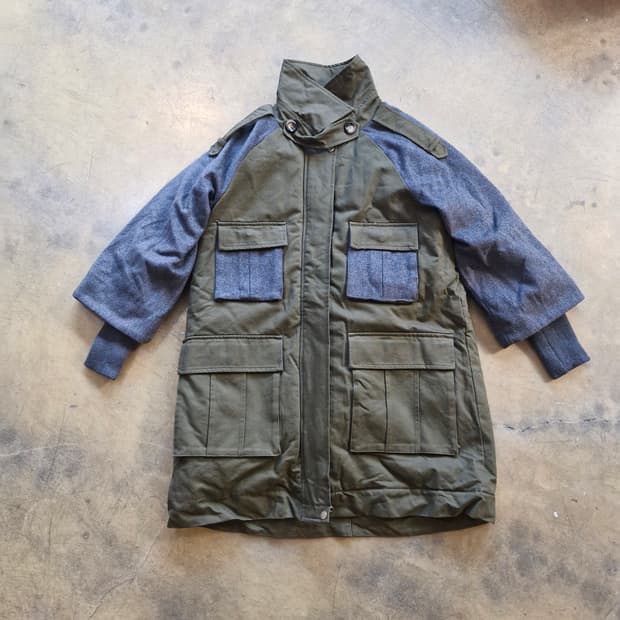 카키색 배색 야상 패딩 점퍼 새상품 내피있음