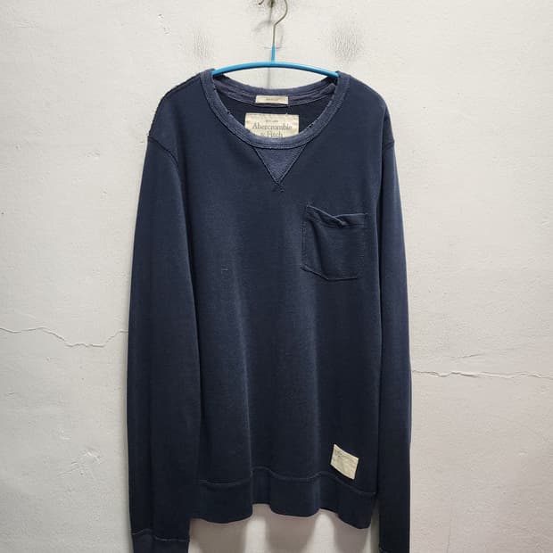 아베크롬비 그런지 머슬핏 포켓 맨투맨