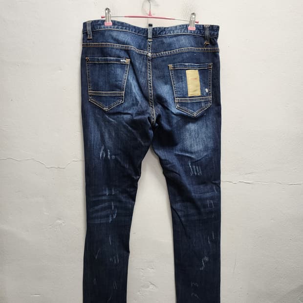 디스퀘어드2 데미지 데님 청바지