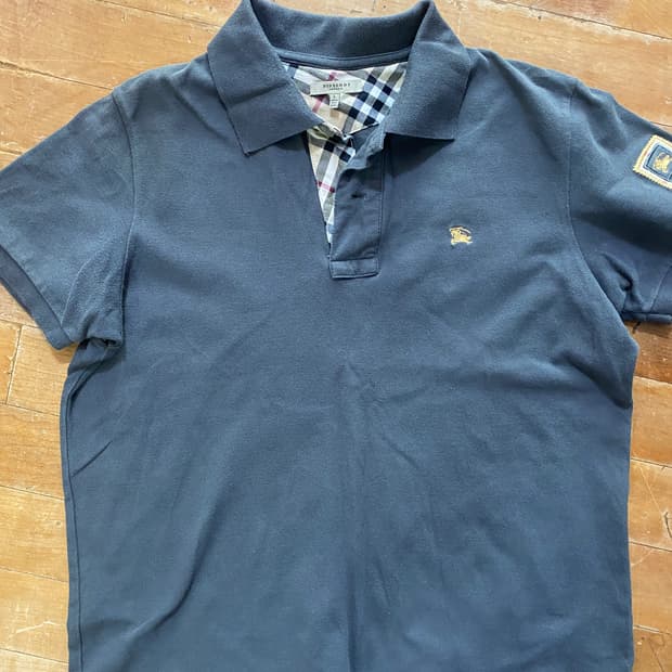 버버리 런던 그레이 폴로티셔츠 L사이즈 (100)