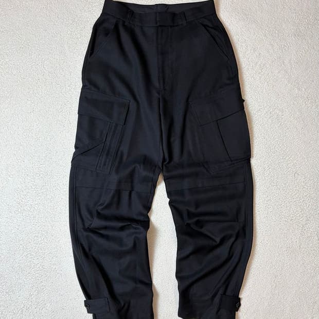 인사일런스 미니멀 컨템포러리 와이드 팬츠 PN7166