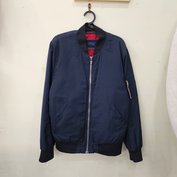 자라맨 퀼팅 봄버 점퍼 네이비