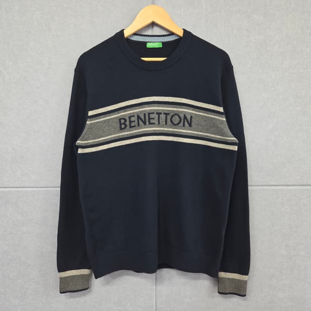 BENETTON 베네통 전면 로고 배색 라운드 니트
