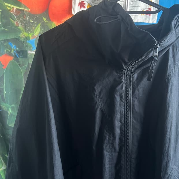 유니클로 U 후드 트렌치코트