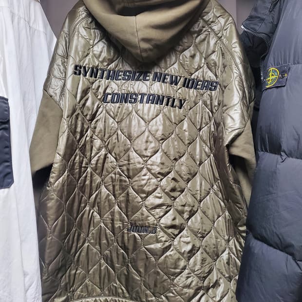 준지  후면 퀄티드 후디(착샷참고