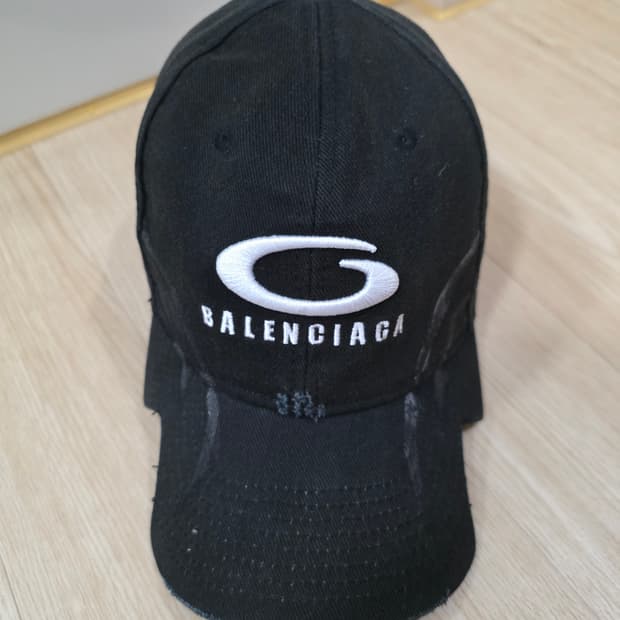 발렌시아가 유니티 빈티지 캡모자