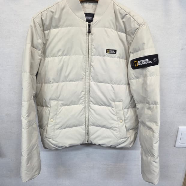 내셔널지오그래픽 덕다운 경량패딩 90 s