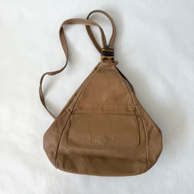 올드 레노마(renoma) 레더 슬링 백팩