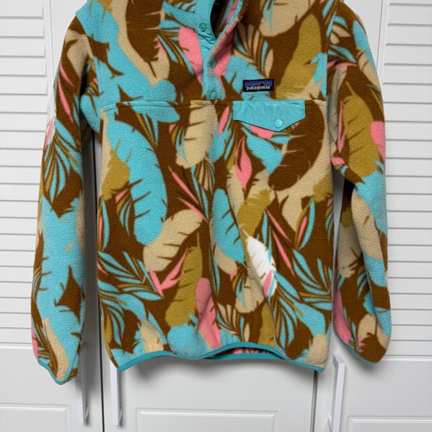 파타고니아 신칠라 후리스