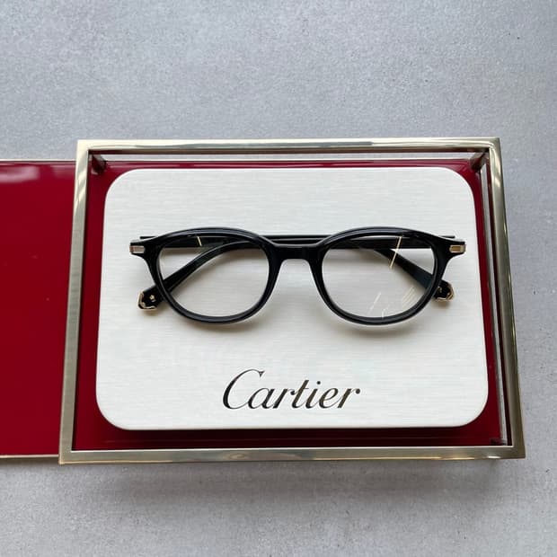까르띠에 CT0584 뿔테 안경