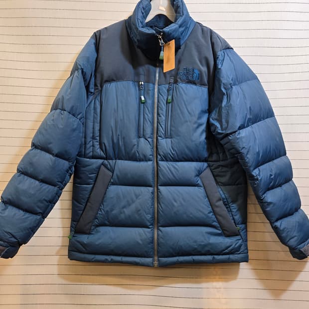 노스페이스 블루 다운 패딩 점퍼