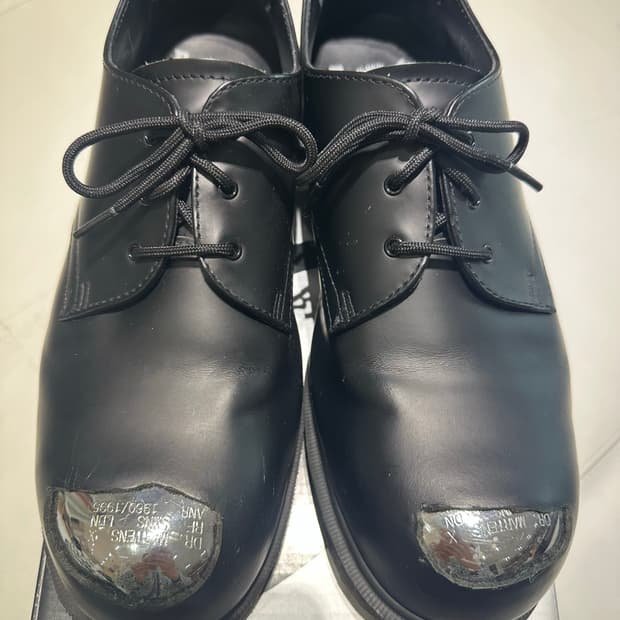 라프시몬스 닥터마틴 스틸토