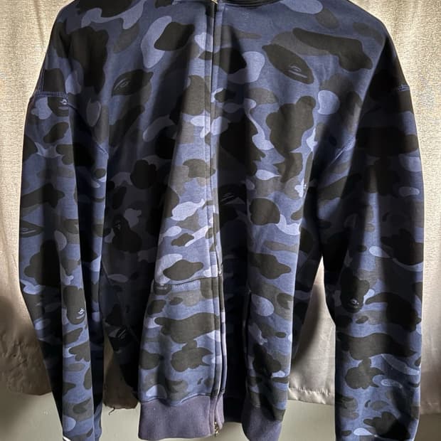 베이프 샤크 후드집업 블루