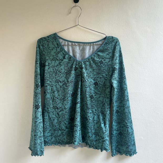 오리엔탈 티셔츠 