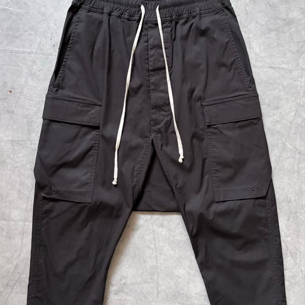 Rick Owens 릭 오웬스 17SS 블랙 드로우스트링 크롭 카고 팬츠