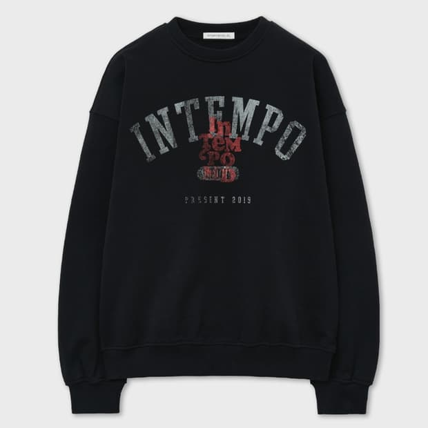 인템포무드 크랙 로고 스웨트셔츠
블랙 M