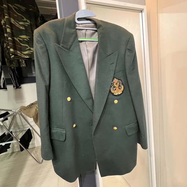 이테리 블레이저