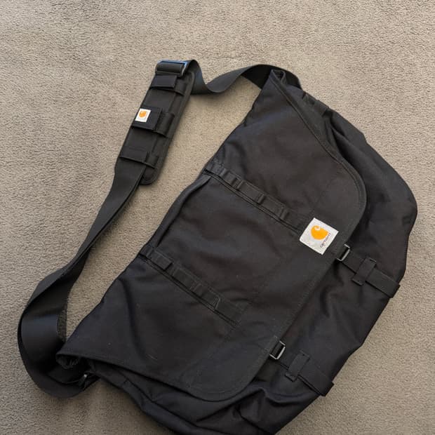 칼하트 메신저백 처분 