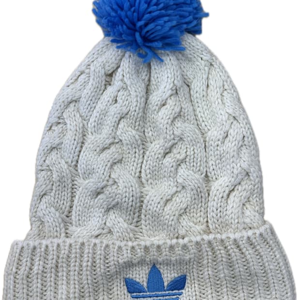 아디다스 방울비니