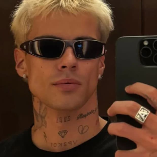 [삽니다] 레이벤 rb4335 랩어라운드 구매원해요