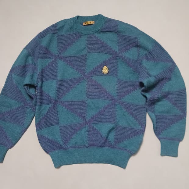 [100] ASTRA 아스트라 울 100% 패턴 니트 스웨터