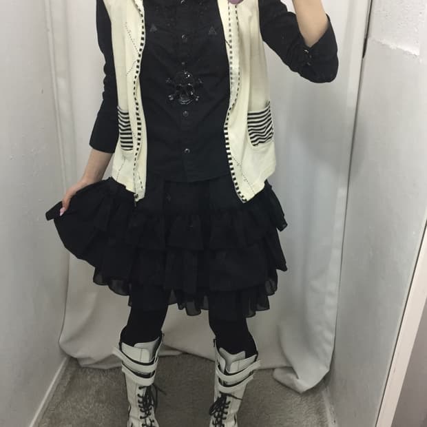 EGOIST 블랙 코디 🎱