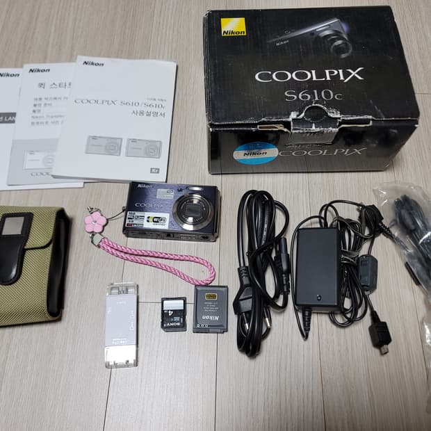 니콘 빈티지 디카 s610c