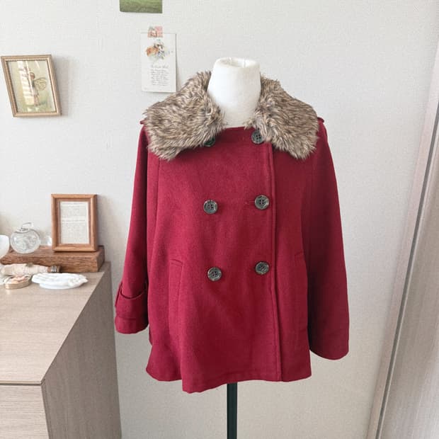 레드 케이프 코트❤️