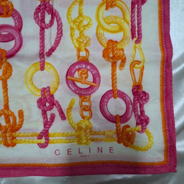 [올드셀린드]핑크&오렌지&엘로우 쁘디 스카프 