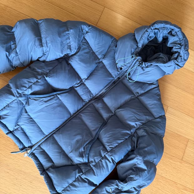 999휴머니티 어드벤쳐 구스다운 패딩 1