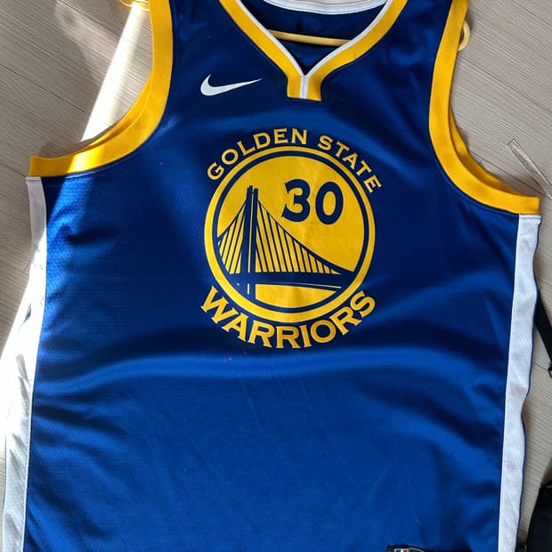 나이키 골든스테이트 워리어스 2018-2019 커리 유니폼 팝니다