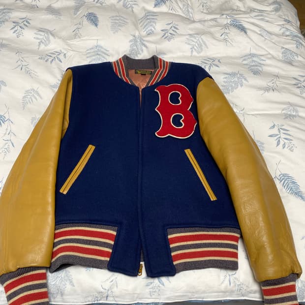 Sugar cane 바시티자켓팝니다