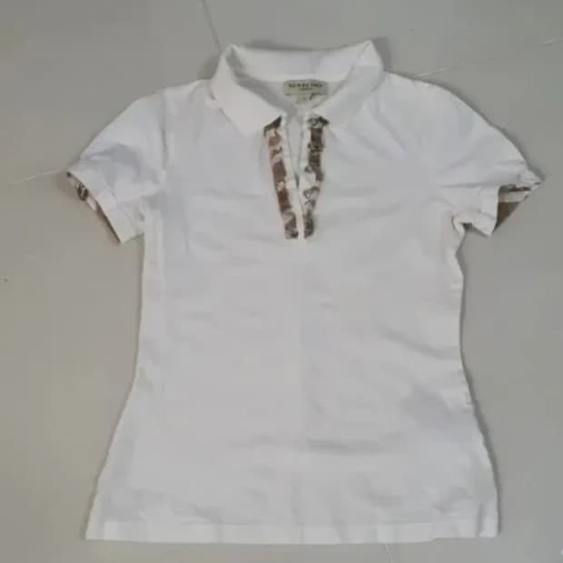 정품 버버리 면100% 티셔츠  85사이즈 44-55