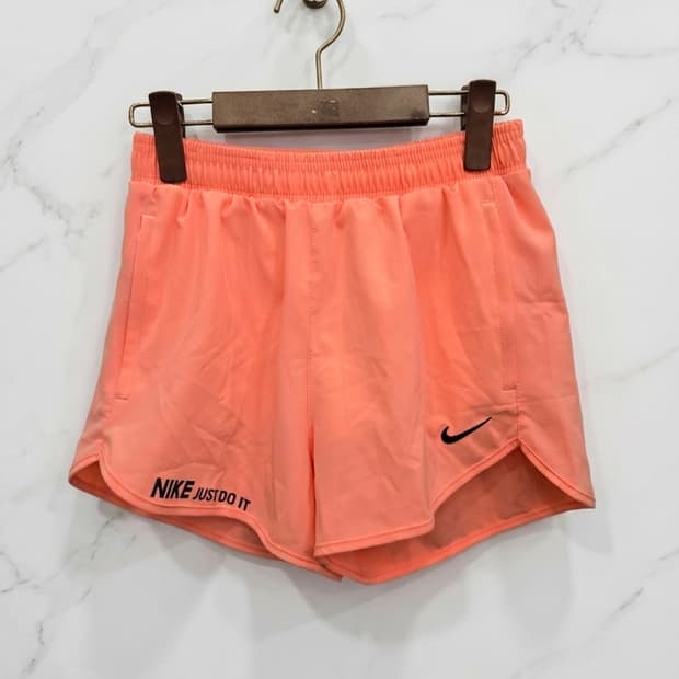 M,95 )) NIKE 나이키 저스트 두 잇 반바지! 속반바지 있습니다~