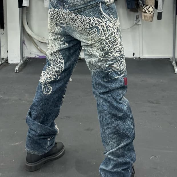 카라쿠리 타마시 오리엔탈 뱀피 데님팬츠