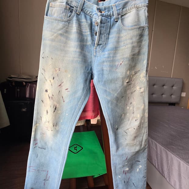 GUCCI Bleach Wash Hand Painted 1953 Jean