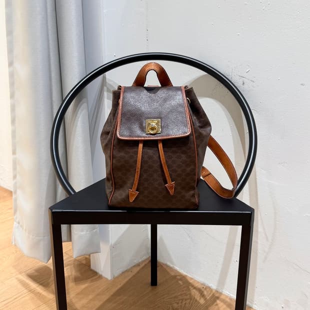 셀린느 브라운 마카담 백팩 