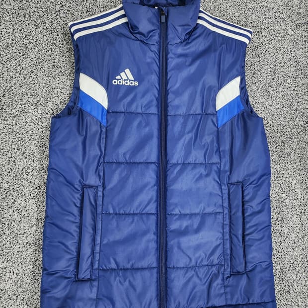 //아디다스 패딩 조끼 90