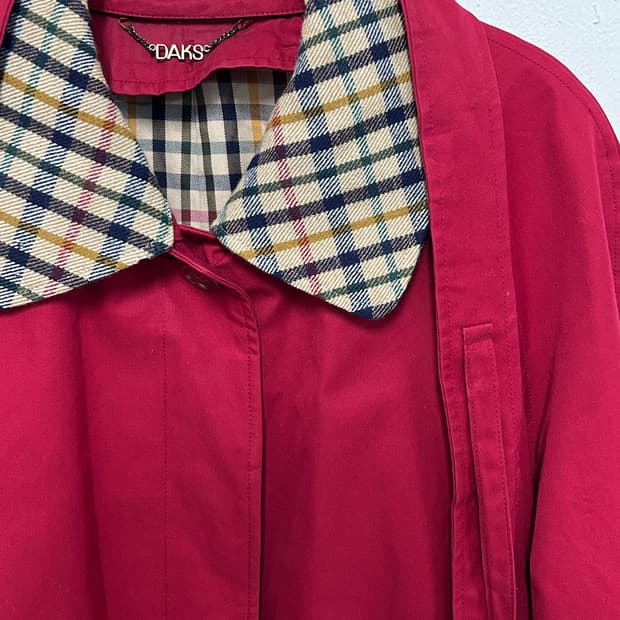 닥스 체크 안감 레드 코트