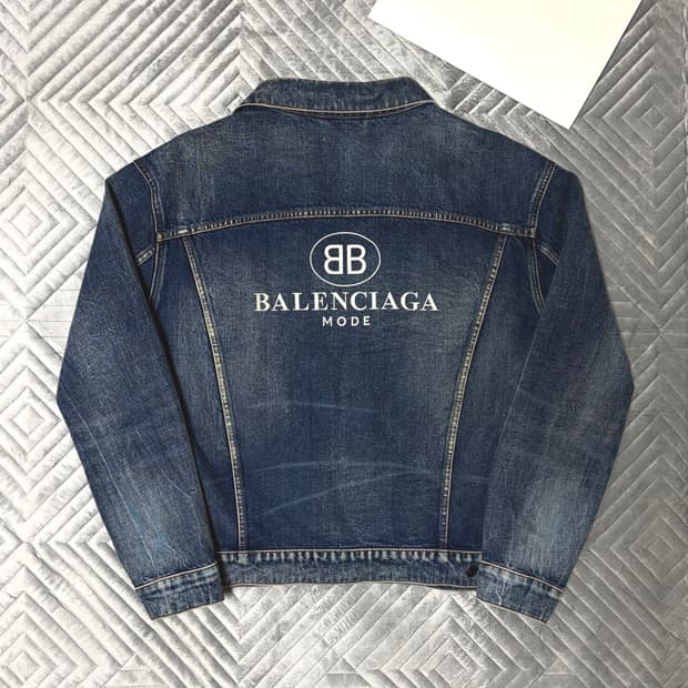 발렌시아가 데님자켓