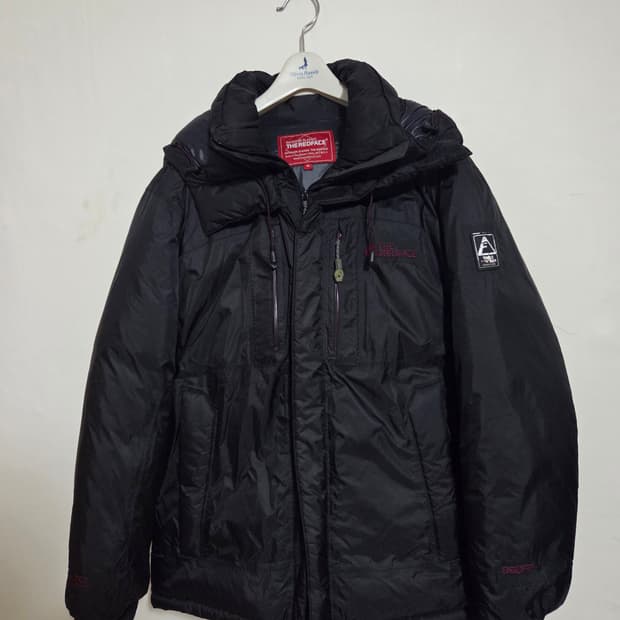The Red Face 블랙 패딩 점퍼 95