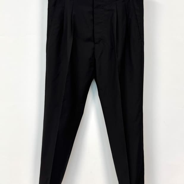 AMI PARIS 아미 핀턱 서머울 블랙 슬랙스 38