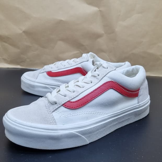 반스 스타일36 레드 스니커즈 225