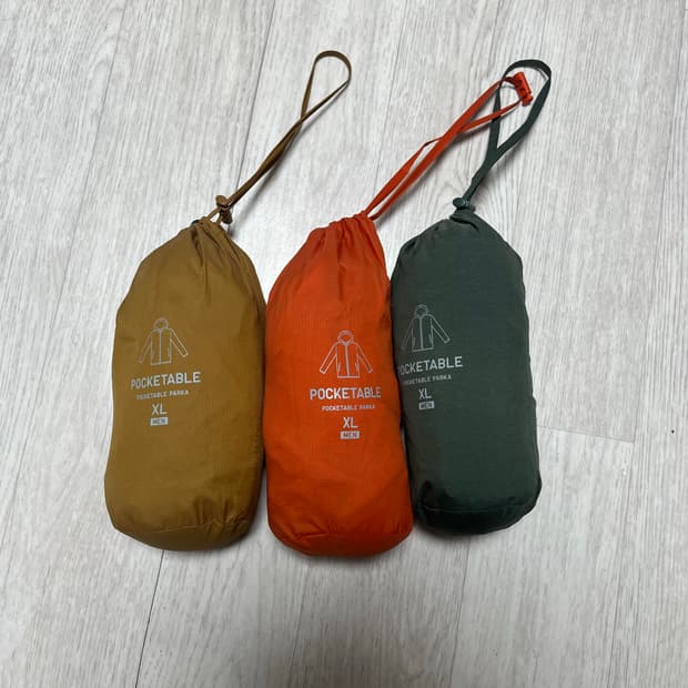 XL)유니클로 패커블 바람막이 일괄판매