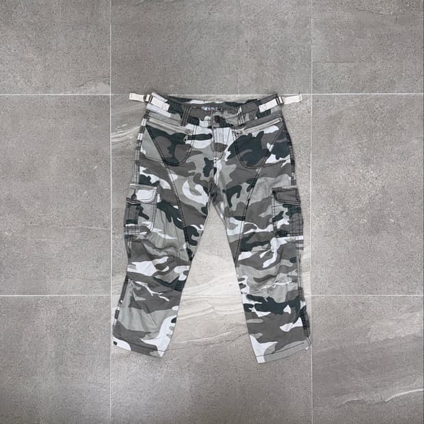 Ash khaki camouflage shirring capri pt