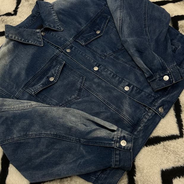 [L]WMC 오버핏 라인 워시드 데님 트러커 자켓