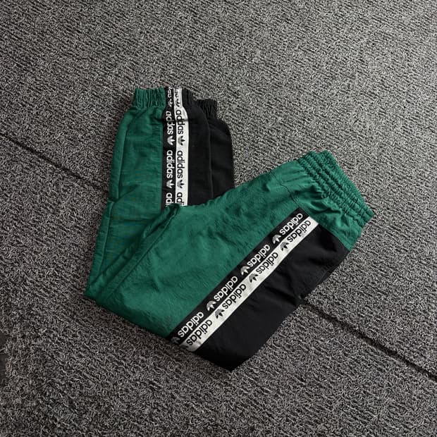 아디다스 트레포일 사이드 디테일 우븐 팬츠 3683